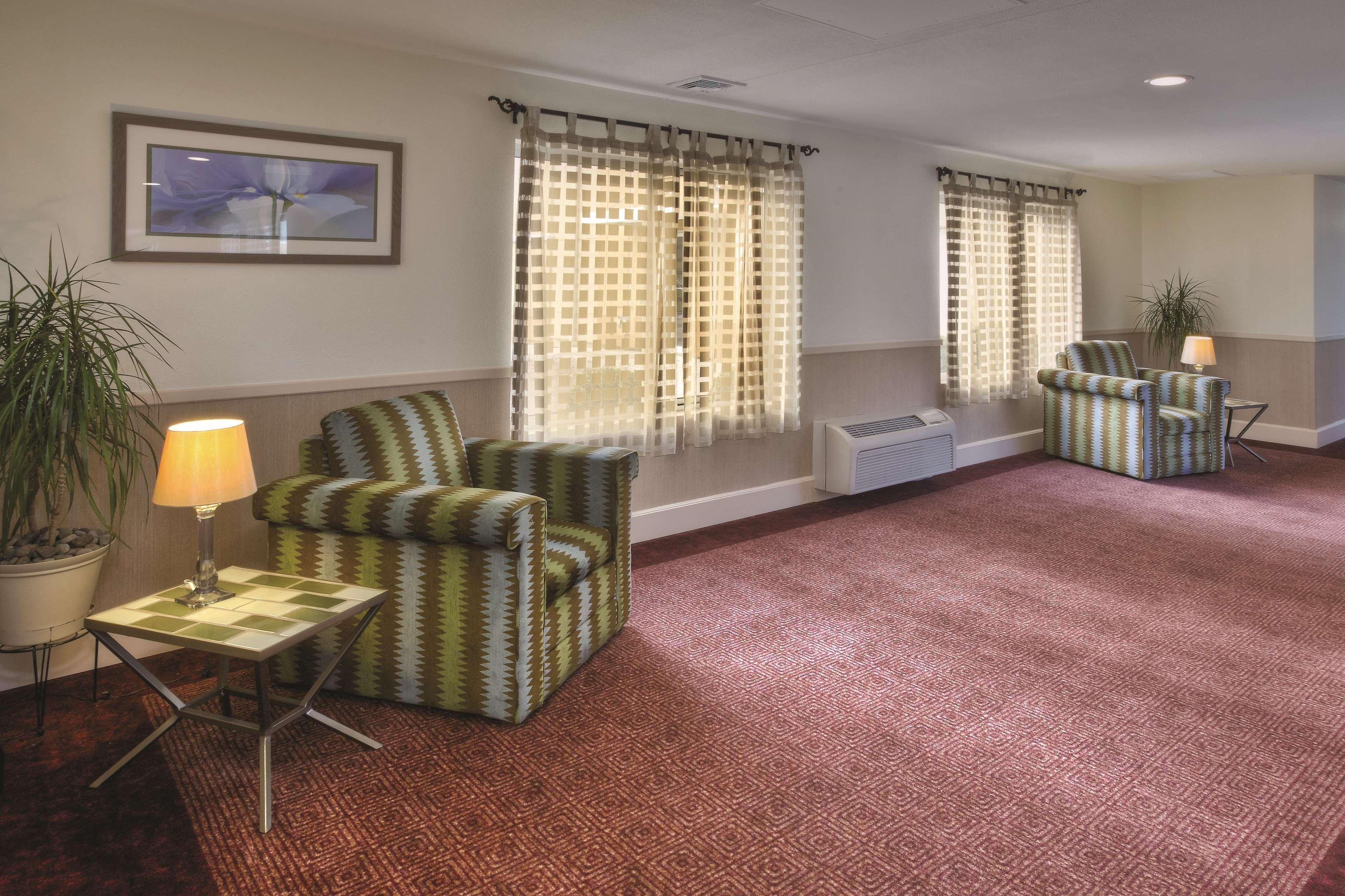La Quinta By Wyndham Danbury Otel Dış mekan fotoğraf
