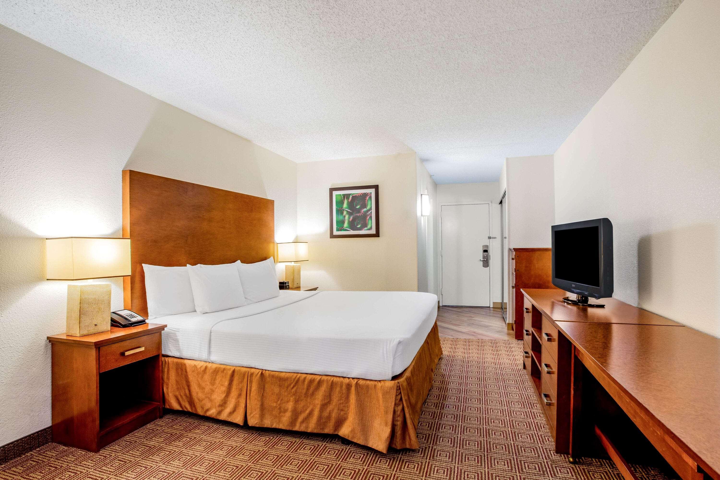 La Quinta By Wyndham Danbury Otel Dış mekan fotoğraf