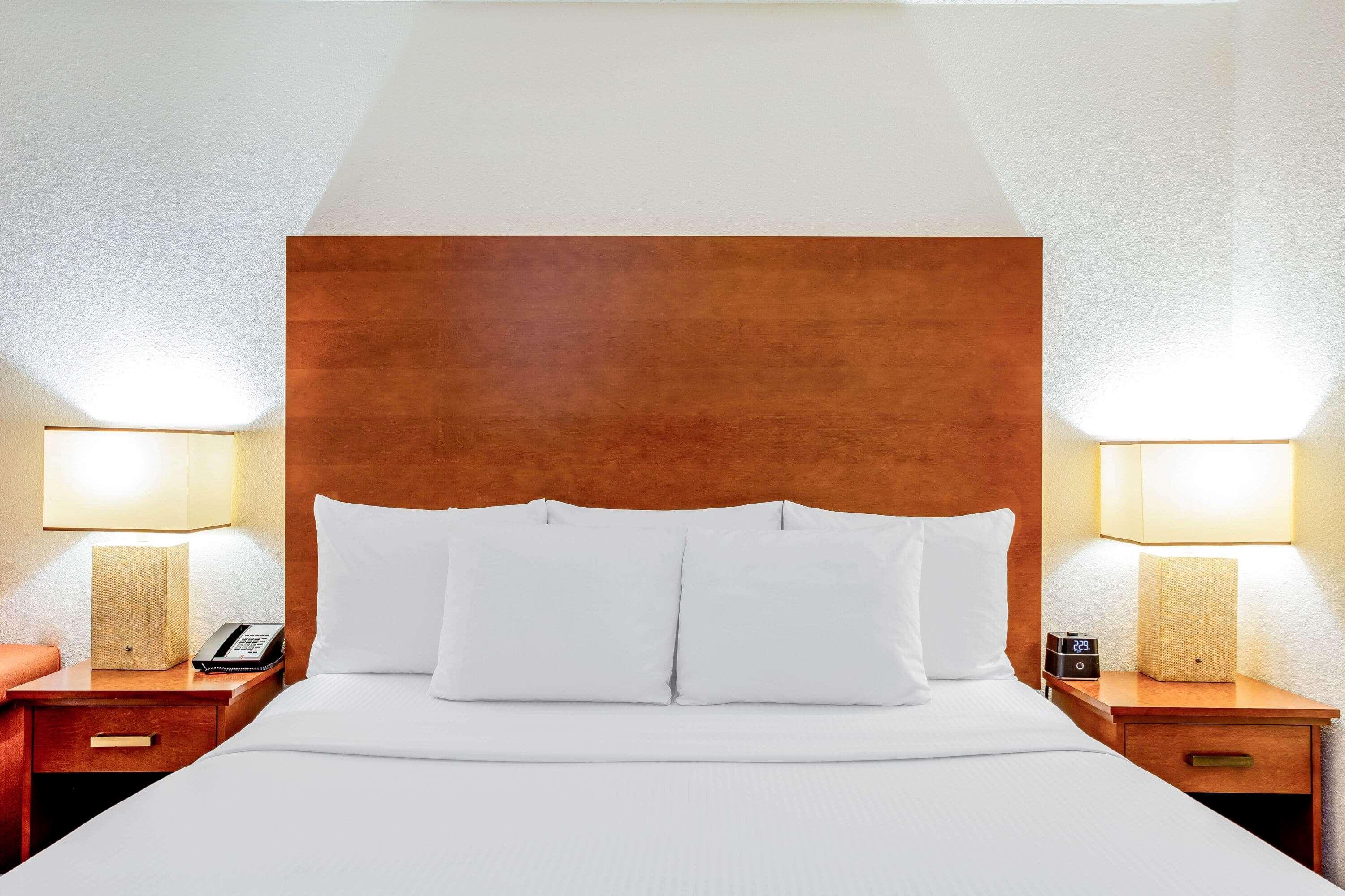 La Quinta By Wyndham Danbury Otel Dış mekan fotoğraf